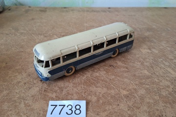 Afbeelding van Dinky Toys Autocar Chausson 