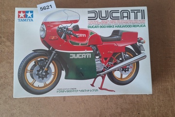 Afbeelding van Tamiya Ducati 900 Mike Hailwood Replica 1:12