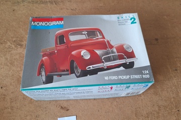 Afbeelding van Monogram 1940 Ford Pickup Street Rod 1:24
