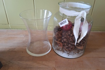 Afbeelding van Vazen glas 2 stuks met inhoud