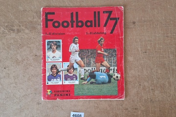 Afbeelding van Panini Football 77 album bijna compleet (gemiste stickers zijn gefotografeerd)