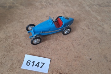 Afbeelding van Matchbox, Bugatti Type 35 racewagen (blauw)