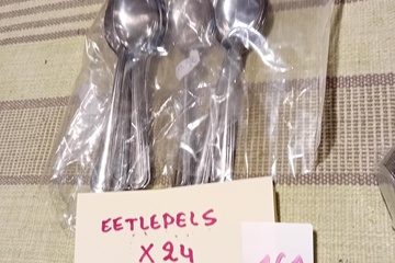 Afbeelding van Eetlepels 24 stuks
