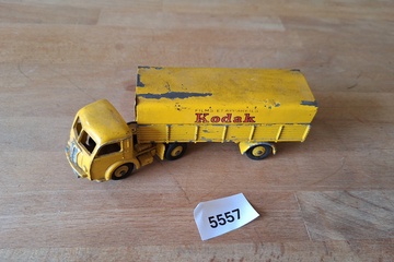 Afbeelding van Dinky Toys Tracteur Panhard 