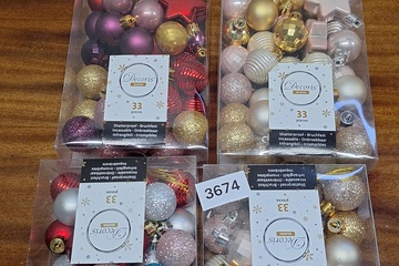 Afbeelding van Kerstballen 4 dozen