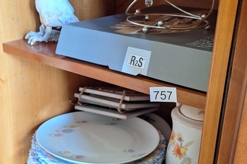 Afbeelding van Inhoud kast 