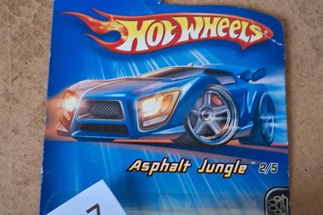 Afbeelding van Hot Wheels Asphalt Jungle, Low Flow, 1:64