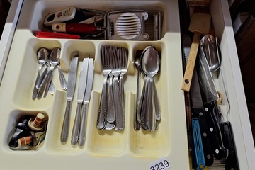 Afbeelding van Inhoud besteklade Keuken