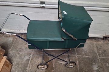 Afbeelding van Poppen kinderwagen