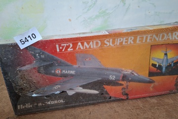 Afbeelding van Heller AMD Super Étendard 1:72