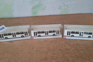 Afbeelding van Busch Set van 3 Mercedes-Benz Citaro Lijnbussen (Wit) 1:87