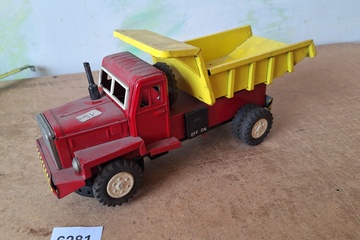 Afbeelding van Vintage USA dumper / kiepvrachtwagen (rood/geel model)