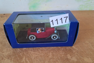 Afbeelding van Bij Kuifje in de auto Moulinsart modelauto