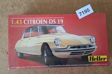 Afbeelding van Heller Citroen DS 19 modelbouwdoos 162 (1:43)