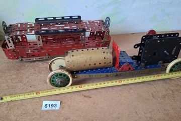 Afbeelding van Meccano, Constructieset met metalen onderdelen en wielen (2-delig)