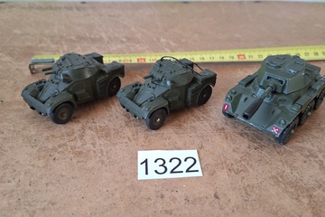 Afbeelding van Dinky Toys Tanks 3 stuks