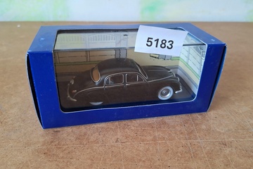 Afbeelding van Kuifje Modelauto 'Bij Kuifje in de Auto' Atlas Edition