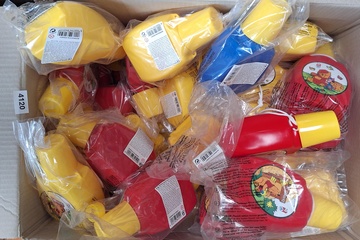 Afbeelding van Zeer groot lot drinkbussen Winnie the Pooh 