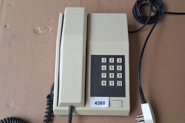 Afbeelding van oud Telefoontoestel