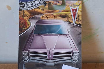 Afbeelding van Hot Wheels Silver Series in blister 
