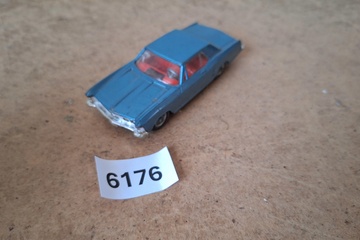 Afbeelding van Corgi Toys, Buick Riviera (lichtblauw metallic, met rood interieur)