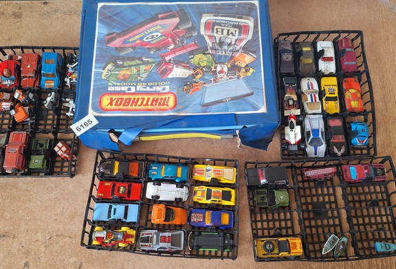 Afbeelding van Blikken Speelgoed, modelauto's & Militaire Modelbouwdozen veiling Startprijs 1 euro (verzending mogelijk)