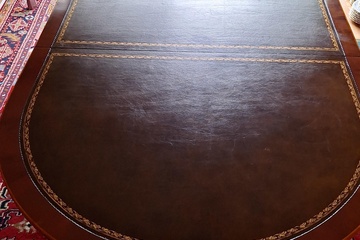 Afbeelding van Eettafel op wieltjes
