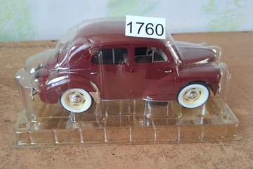 Afbeelding van Solido Renault 4 CV 1/17