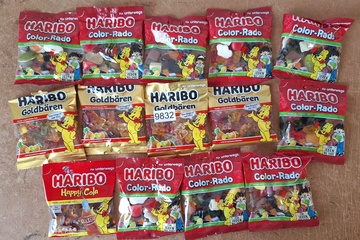 Afbeelding van Haribo Snoepzakjes mix THT 09/2026