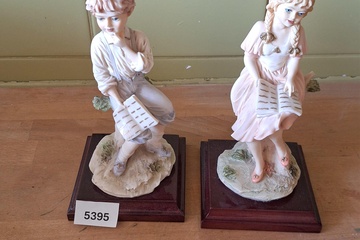 Afbeelding van Beelden jongen en meisje