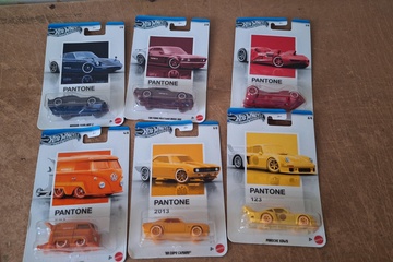 Afbeelding van Hot Wheels silver series Pantone 6 stuks
