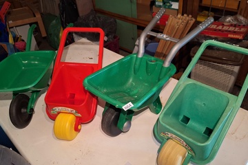 Afbeelding van Kinder kruiwagens 4 stuks