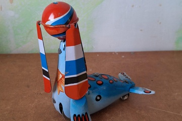 Afbeelding van Opwindbaar blikken speelgoed zeehond