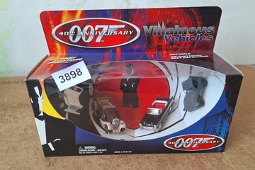 Afbeelding van Johnny Lightning 40th anniversary 007 Villainous vehicles 