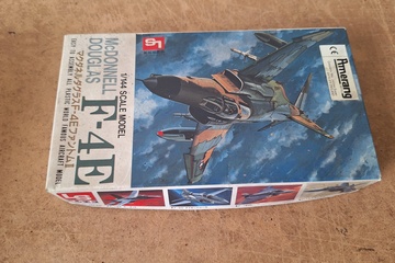 Afbeelding van Mc Donnell Douglas F-4E Modelbouwdoos