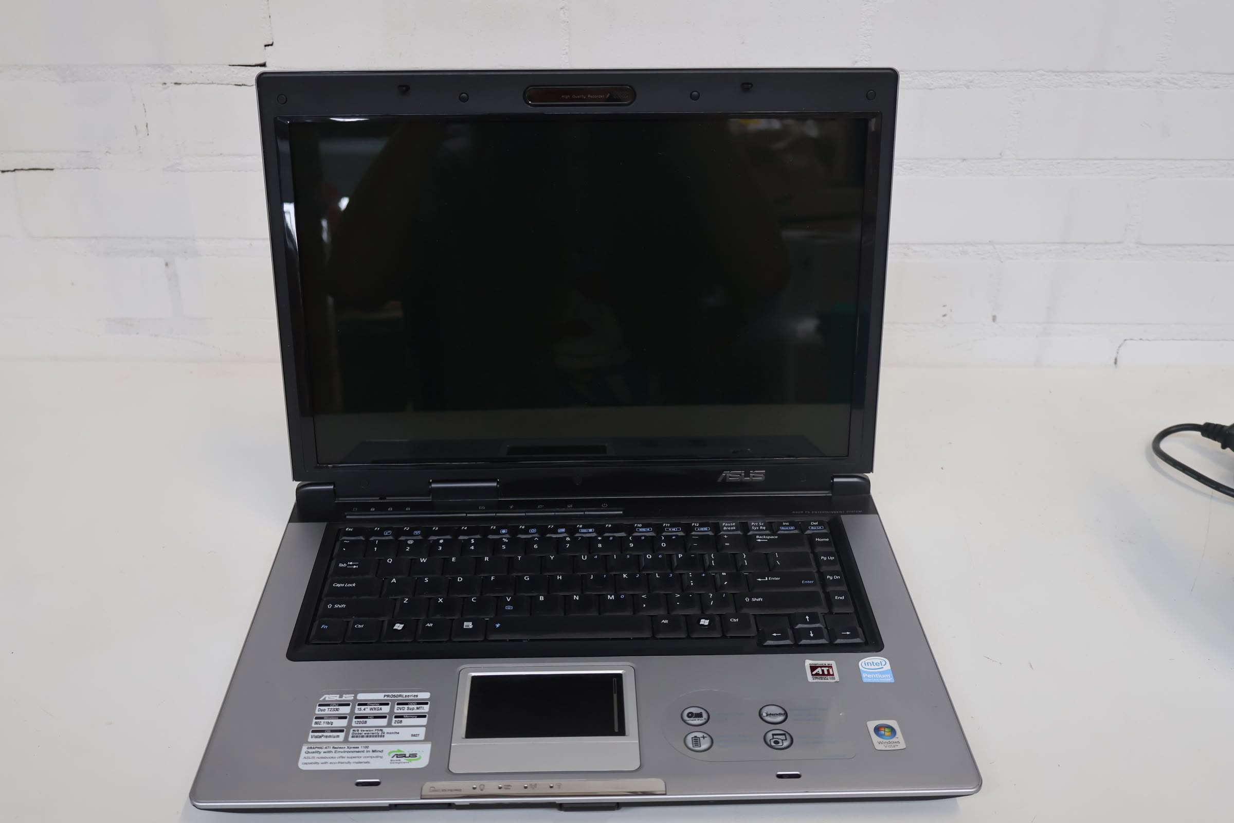 ASUS Laptop PRO50RL – foto 4 – kavel bij GSD Auctions, Zoeterwoude