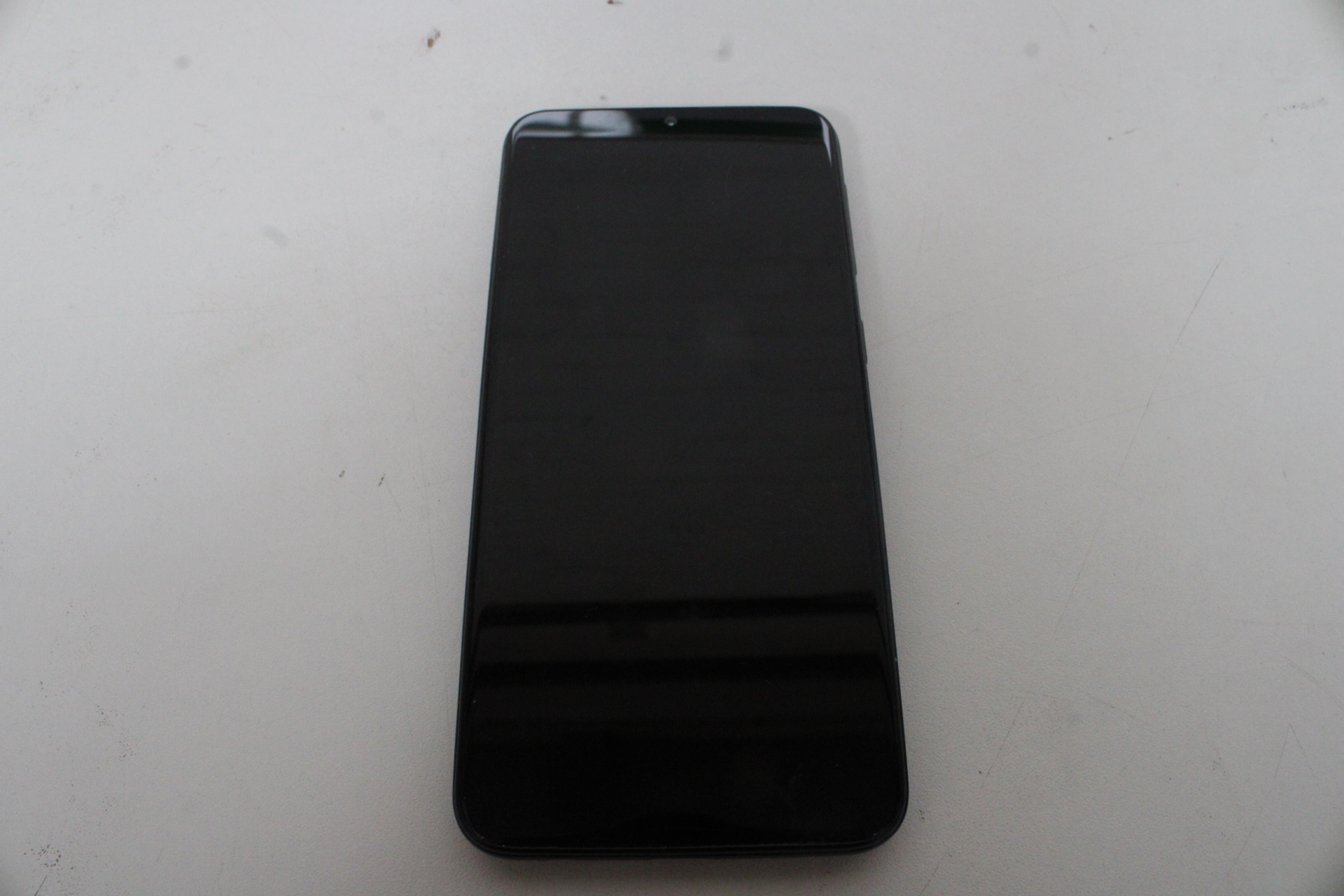 Zwarte Samsung Galaxy A20e SM-A202F/DS – foto 2 – kavel bij GSD Auctions, Zoeterwoude