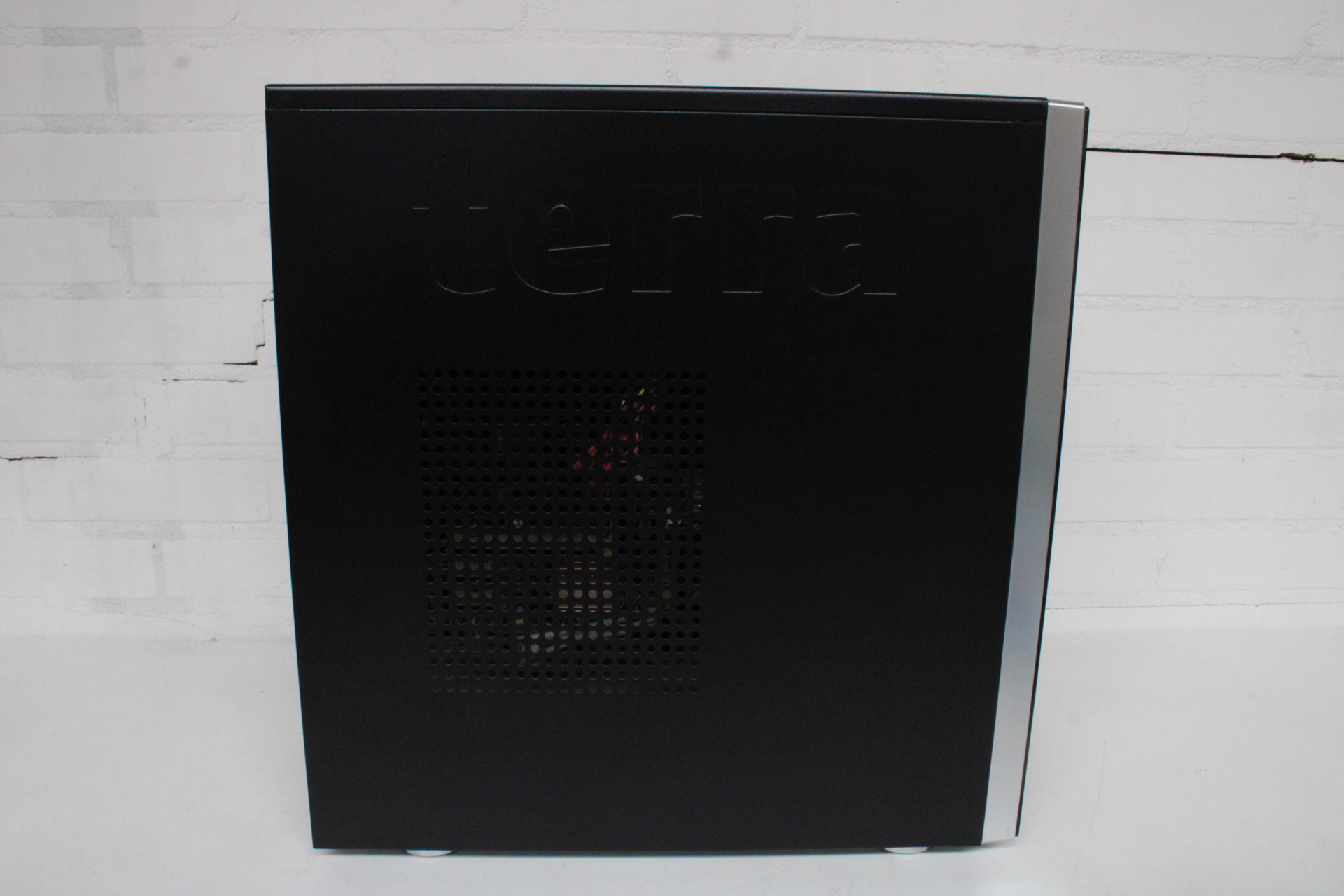 Terra desktop computer – foto 3 – kavel bij GSD Auctions, Zoeterwoude