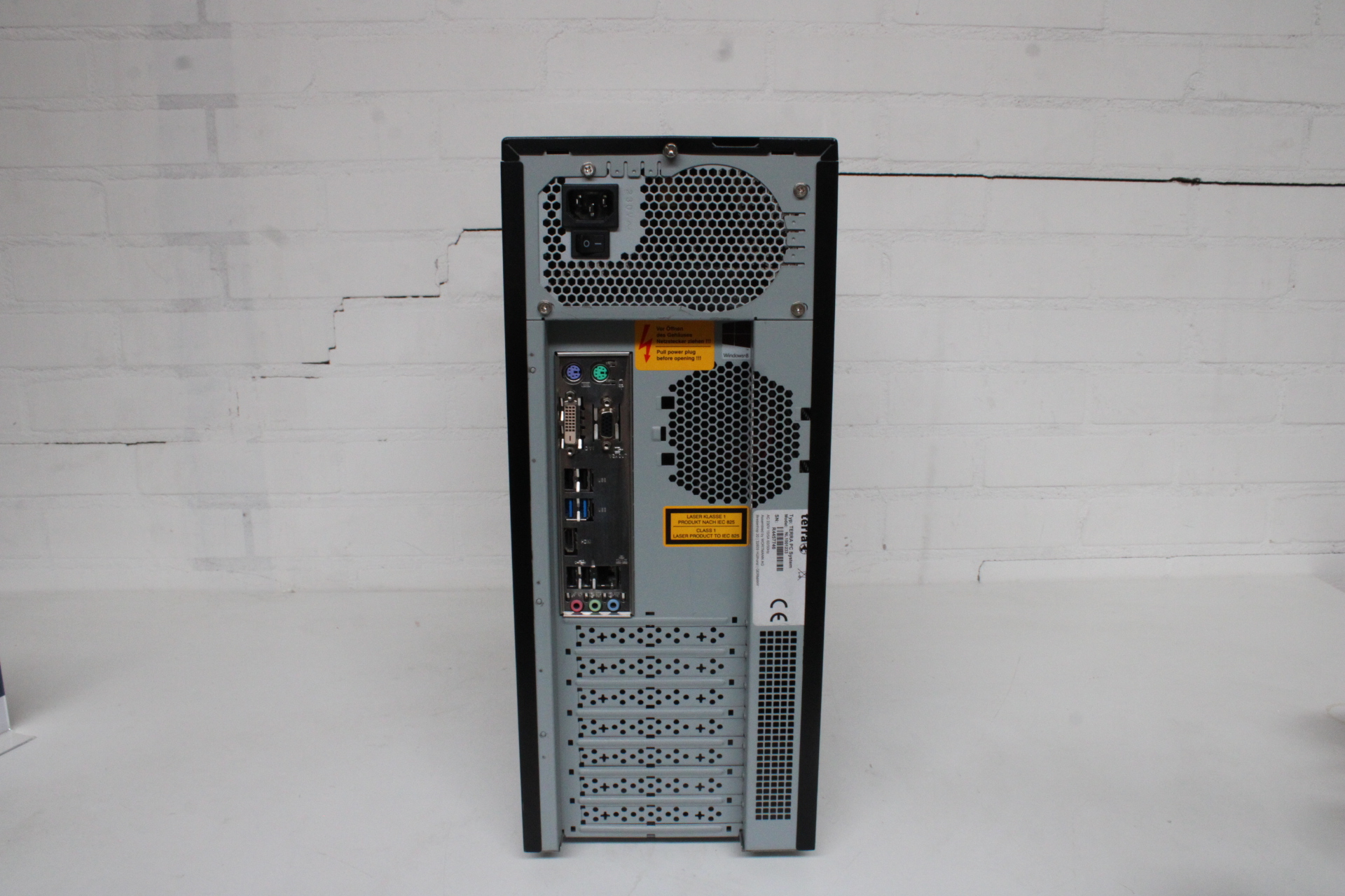 Terra desktop computer – foto 4 – kavel bij GSD Auctions, Zoeterwoude