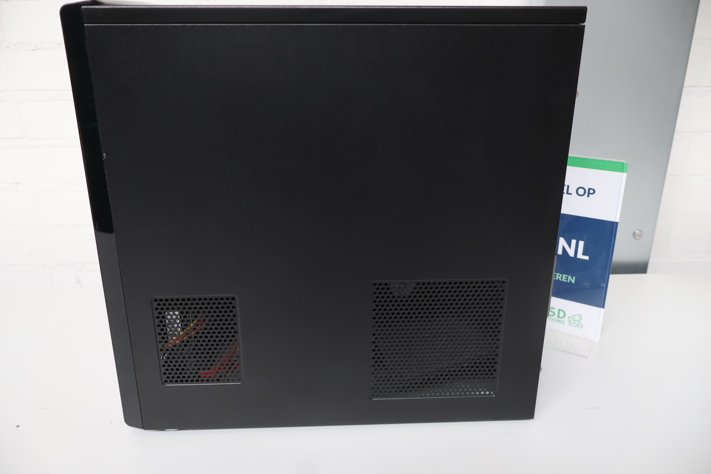 Medion Desktop Computer – foto 5 – kavel bij GSD Auctions, Zoeterwoude