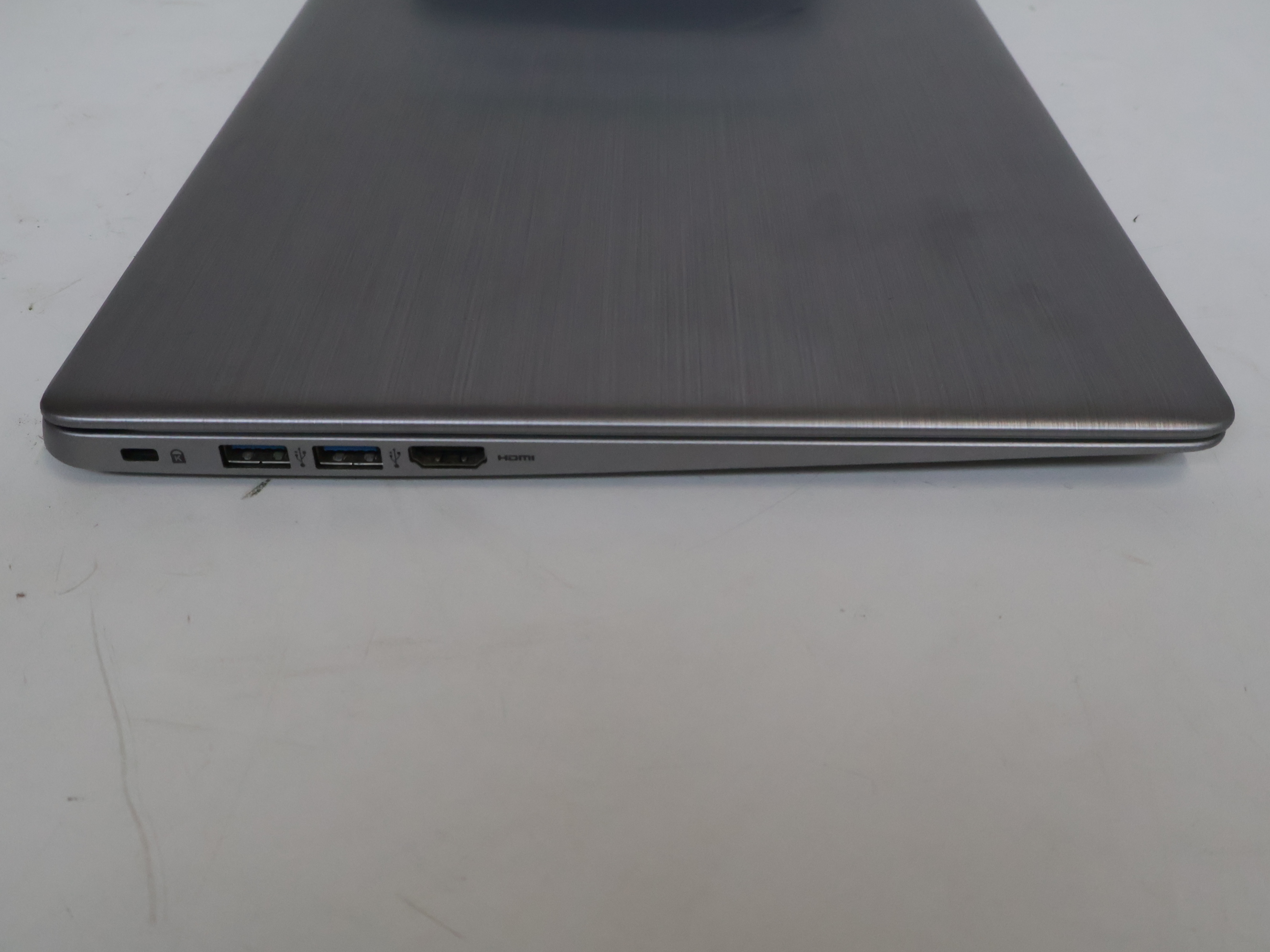 Acer Chromebook 14 CB3-431-C5K7 Grijs – foto 2 – kavel bij GSD Auctions, Zoeterwoude