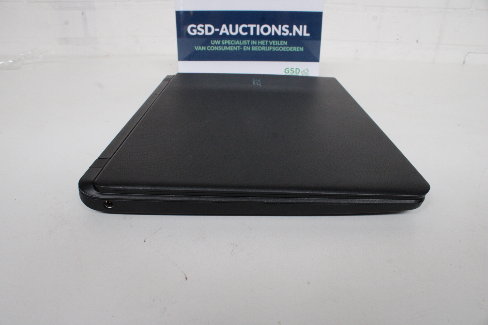 Acer Aspire ES 13 ES1-332-C53V zwart – foto 3 – kavel bij GSD Auctions, Zoeterwoude