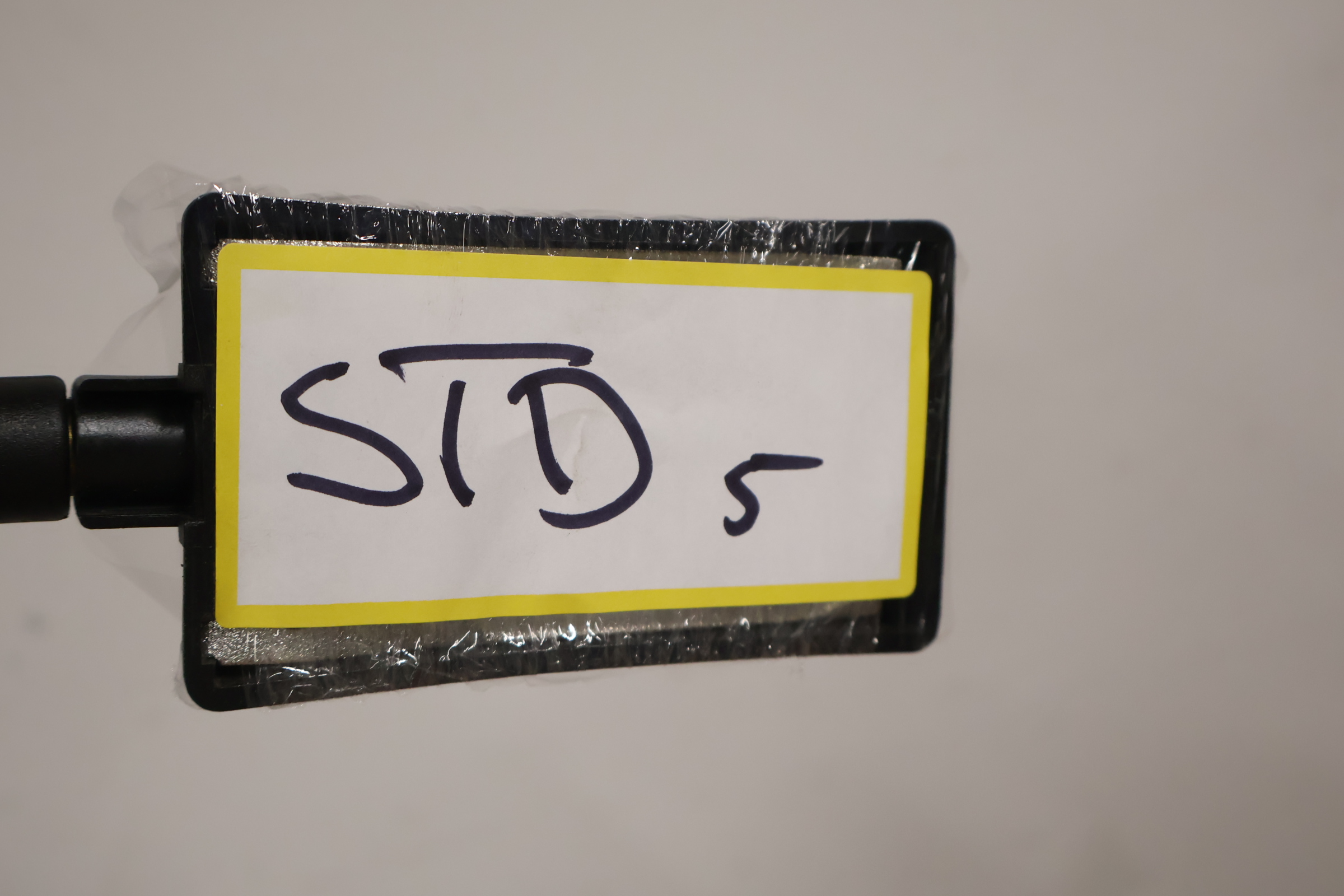 Vloerlamp met Verstelbare Arm – foto 15 – kavel bij GSD Auctions, Zoeterwoude