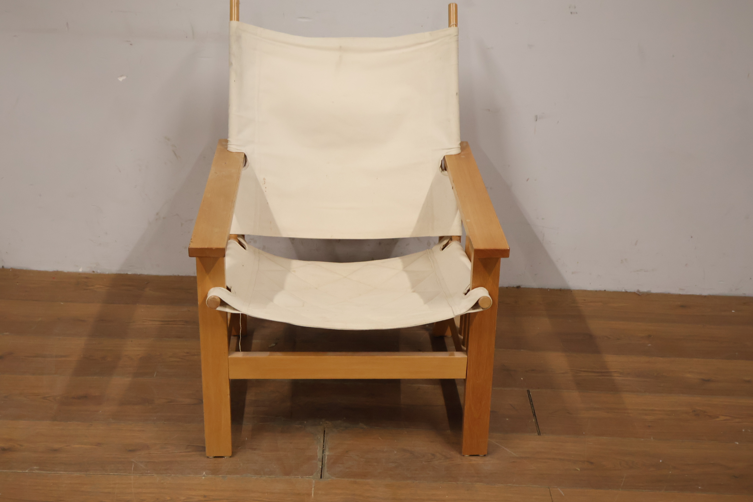 Vintage Scandinavisch design Safari chair fauteuil – foto 12 – kavel bij GSD Auctions, Zoeterwoude