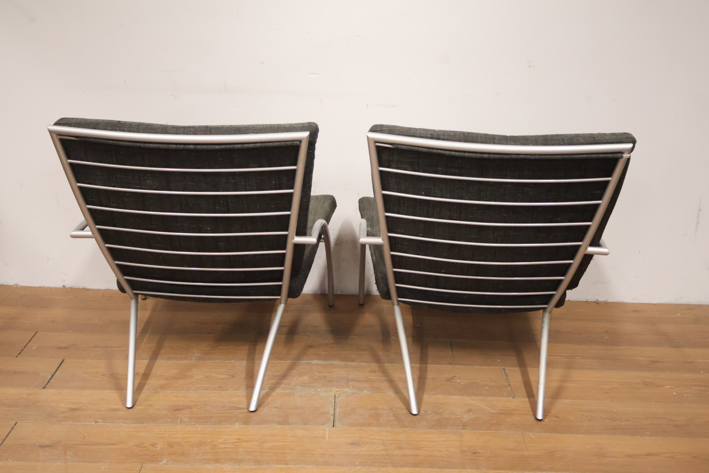 Set van twee moderne fauteuils – foto 5 – kavel bij GSD Auctions, Zoeterwoude