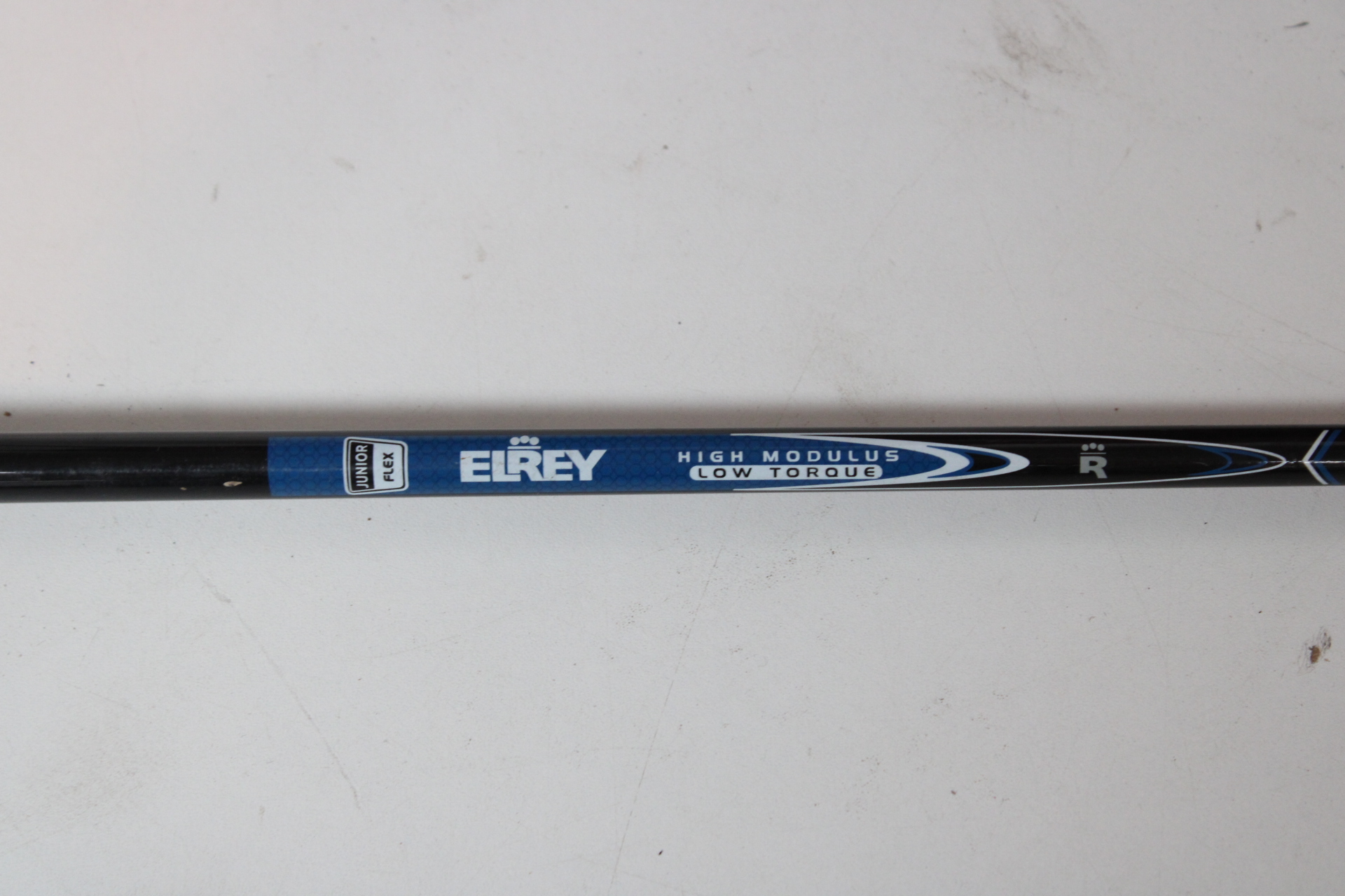 Golfset met rode golfbag – foto 4 – kavel bij GSD Auctions, Zoeterwoude