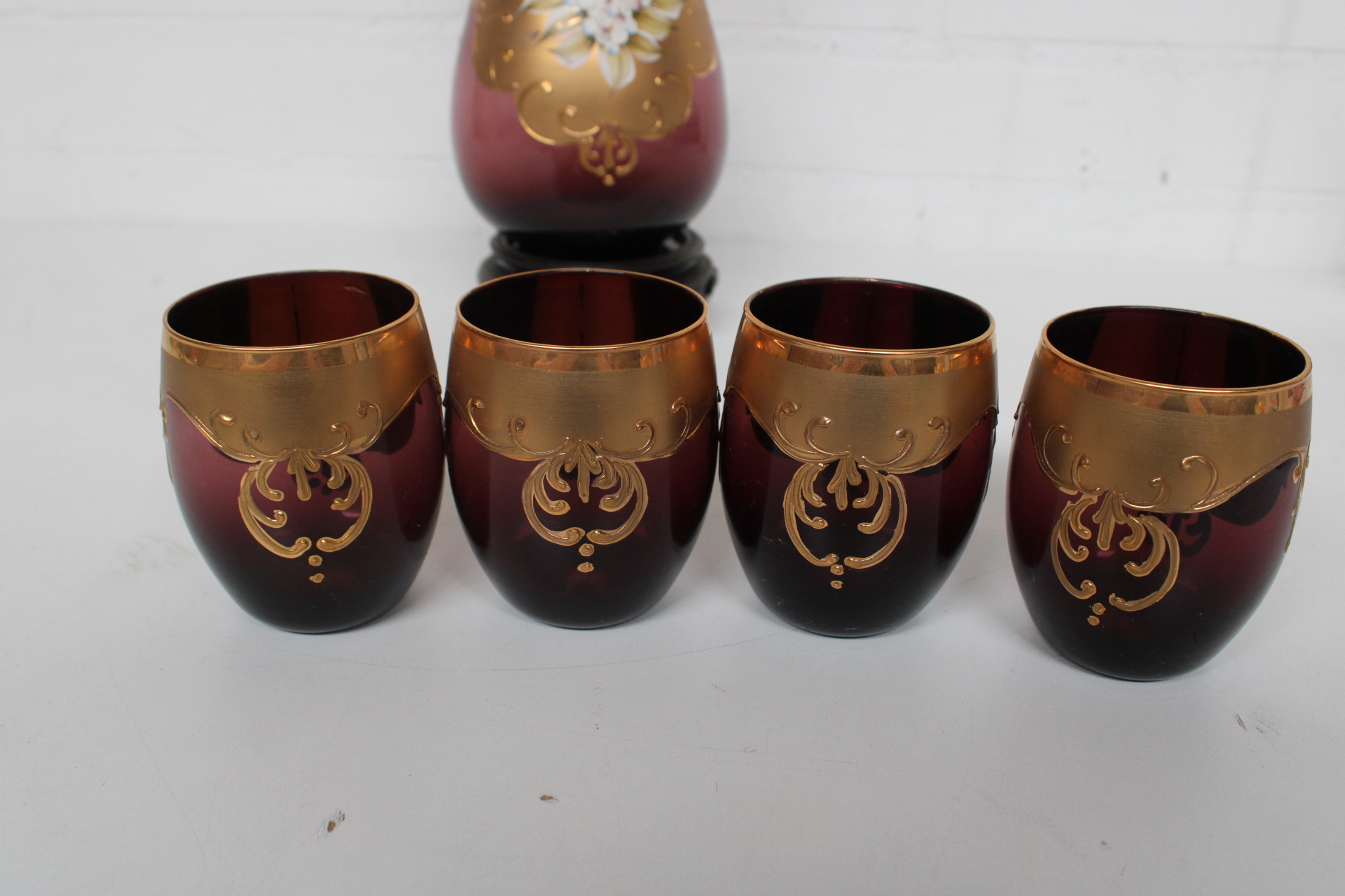 Set glazen karaf met bekers – foto 4 – kavel bij GSD Auctions, Zoeterwoude
