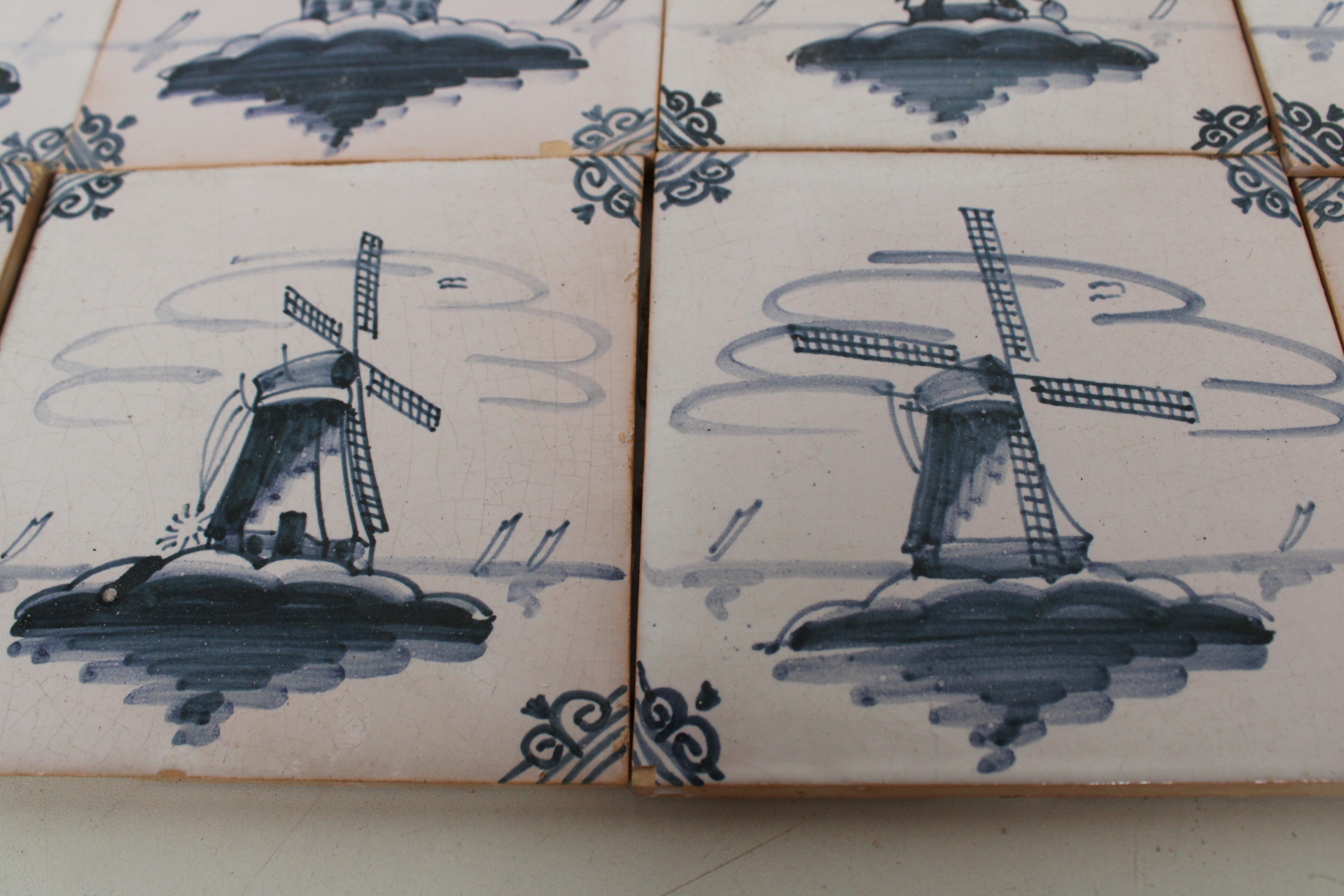 Set Delftsblauwe Wandtegels met Molenmotief – foto 6 – kavel bij GSD Auctions, Zoeterwoude