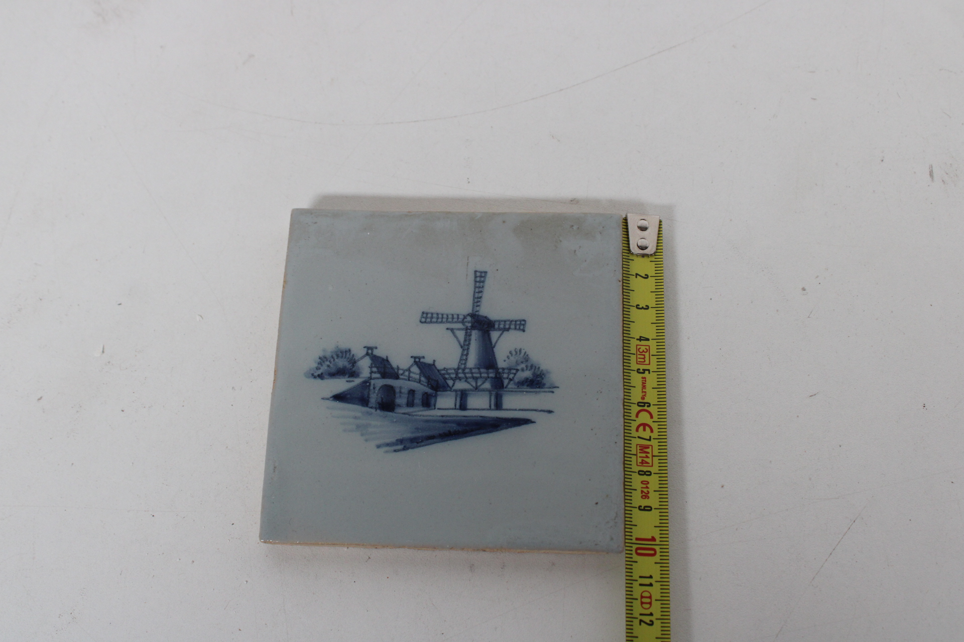 Set van vijf Delfts blauwe tegels – foto 6 – kavel bij GSD Auctions, Zoeterwoude