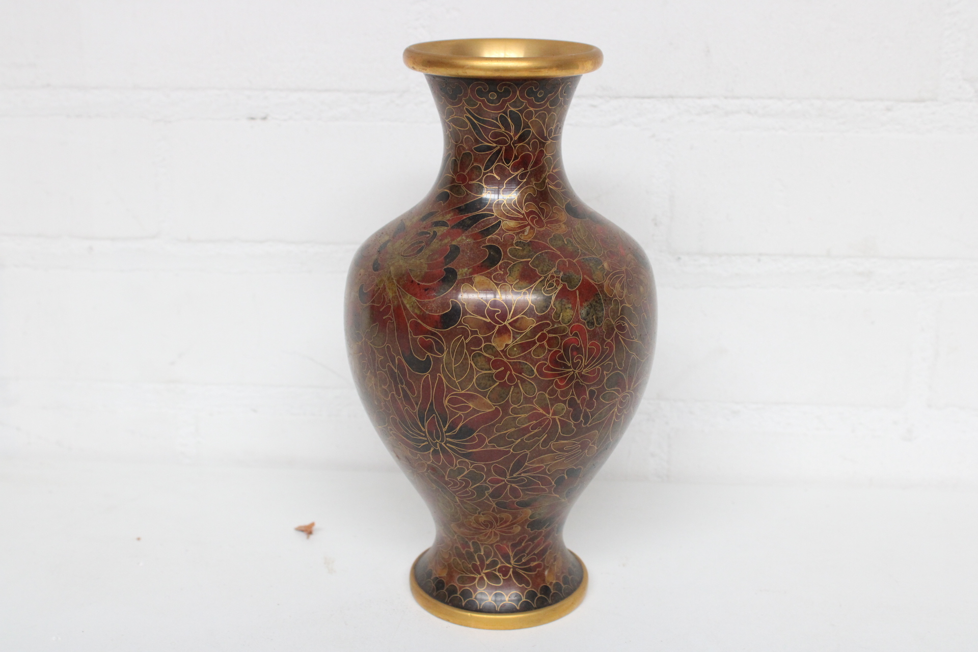 Set van Cloisonné vaas en dekseldoosjes – foto 3 – kavel bij GSD Auctions, Zoeterwoude